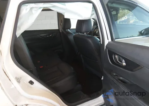 2016 Nissan Rogue Sl z USA, uszkodzony, nr VIN 5N1AT2MV5GC850417